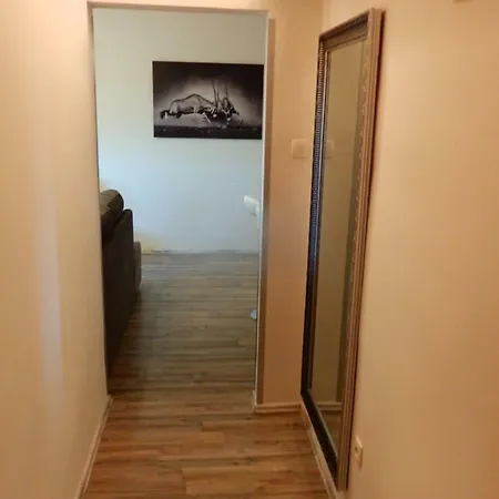 Quiet Center *